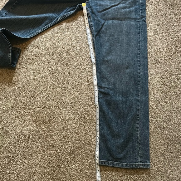 Denizen from Levi’s Men’s 236 Regular fit Jean - Picture 9 of 11